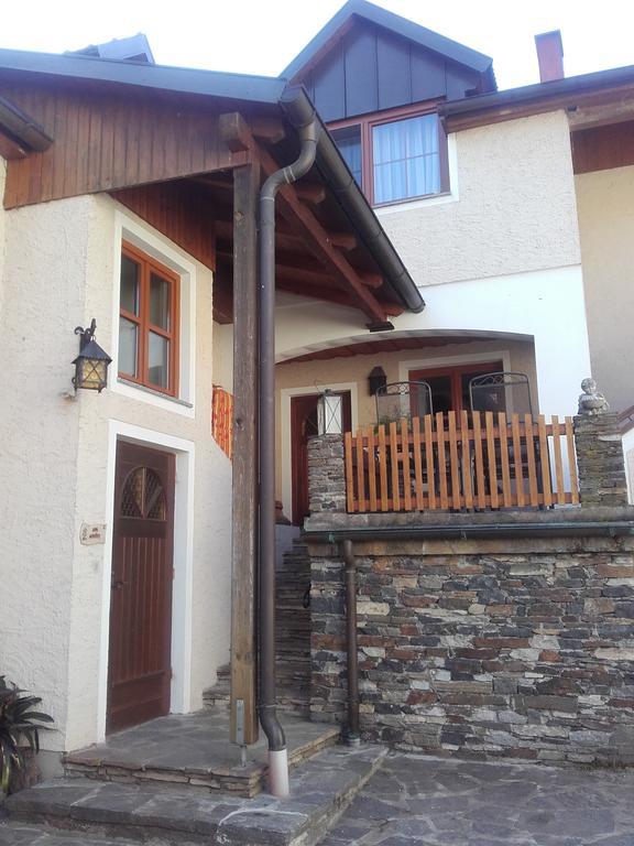 Gaestehaus Schuetz Spitz an der Donau Zewnętrze zdjęcie
